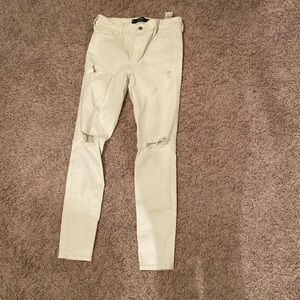 White Hollister Skinny Jeans